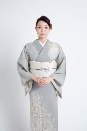 kimono khi tham dự tiệc cưới